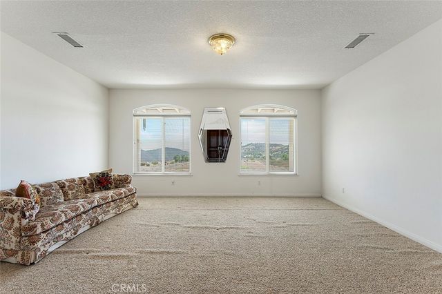 37950 Via Majorca, Murrieta, CA 92562