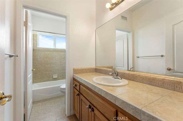 37950 Via Majorca, Murrieta, CA 92562