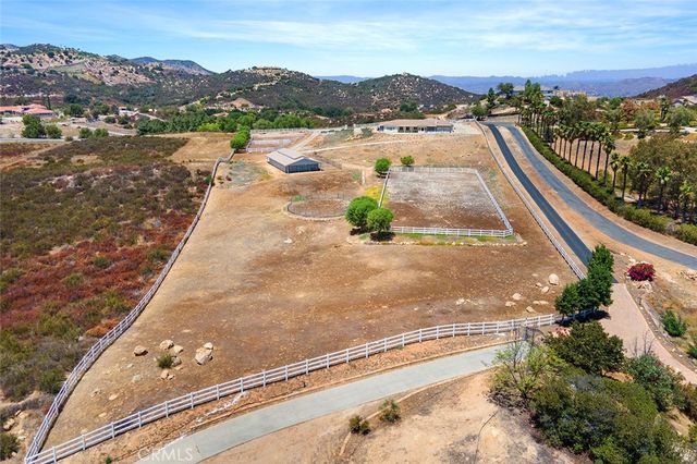 37950 Via Majorca, Murrieta, CA 92562