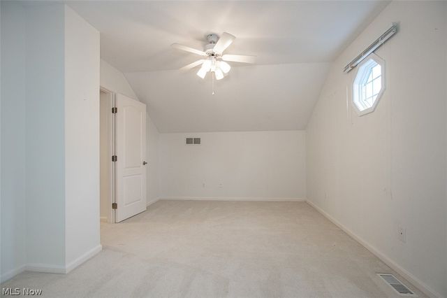 390 Vista Lane, Aurora, OH 44202