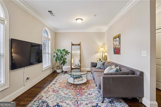 305 Le Gran Bend, Atlanta, GA 30328