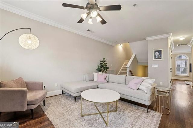 305 Le Gran Bend, Atlanta, GA 30328