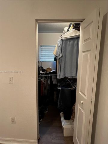 2548 Centergate Dr 301, Miramar, FL 33025