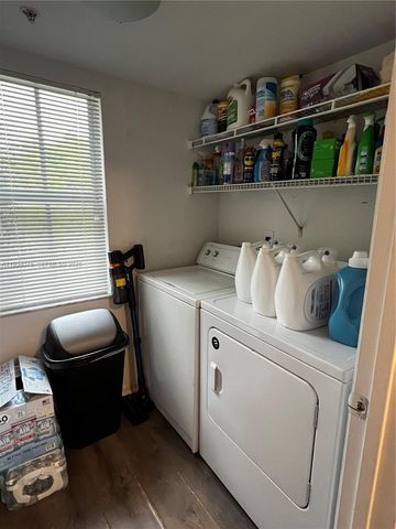 2548 Centergate Dr 301, Miramar, FL 33025