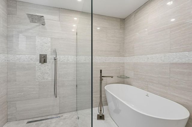 375 W Hagler Avenue, Fresno, CA 93711