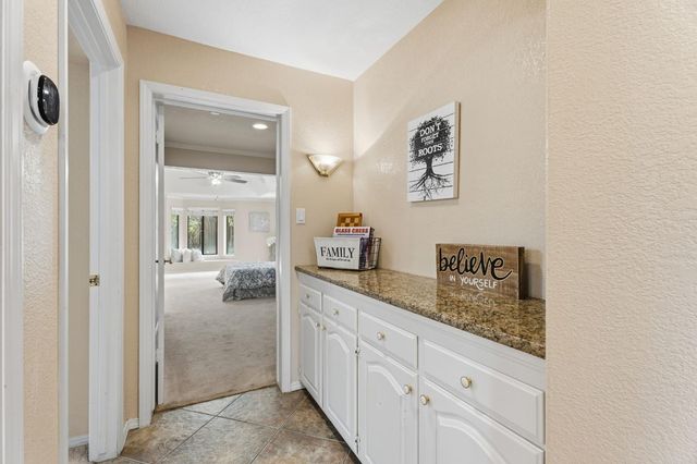 375 W Hagler Avenue, Fresno, CA 93711