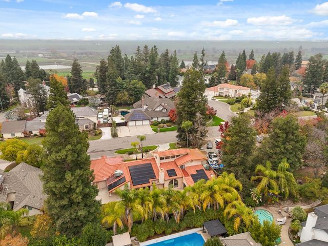 375 W Hagler Avenue, Fresno, CA 93711