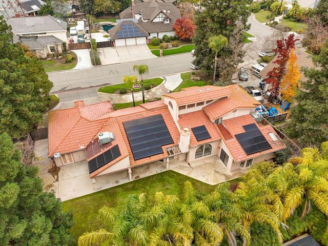 375 W Hagler Avenue, Fresno, CA 93711