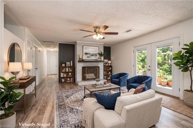 1012 H E Renegar Drive, Yadkinville, NC 27055