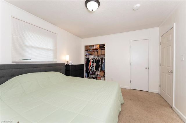 1012 H E Renegar Drive, Yadkinville, NC 27055