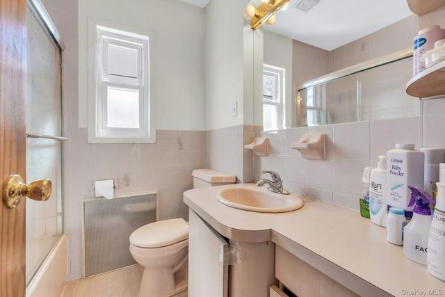 197 Emory Road, Mineola, NY 11501