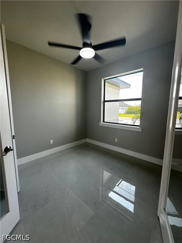 505 SW 15th TER, Cape Coral, FL 33991
