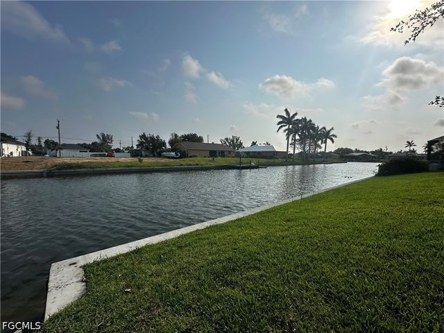 505 SW 15th TER, Cape Coral, FL 33991