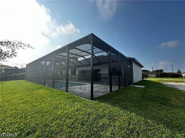 505 SW 15th TER, Cape Coral, FL 33991