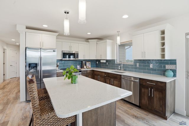 4503 PATRICIA ST, Rapid City, SD 57701