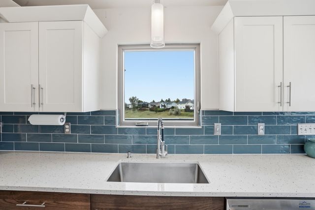 4503 PATRICIA ST, Rapid City, SD 57701