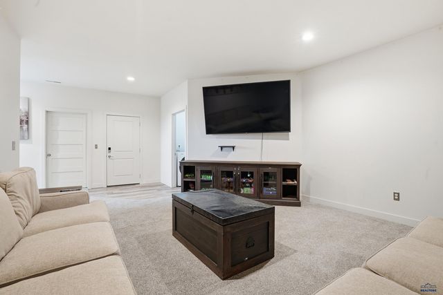 4503 PATRICIA ST, Rapid City, SD 57701