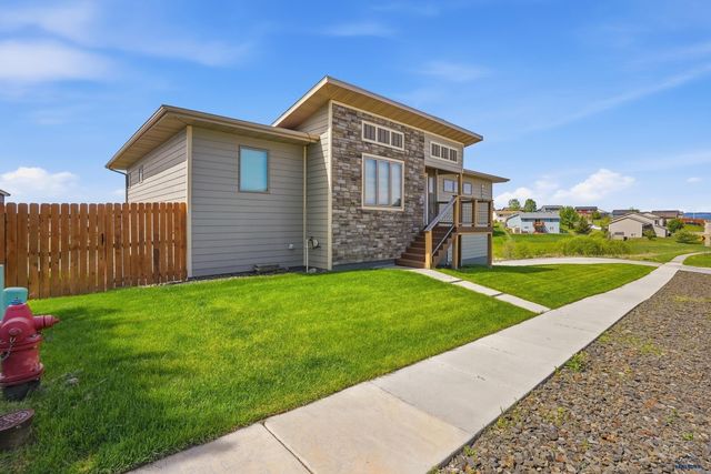 4503 PATRICIA ST, Rapid City, SD 57701