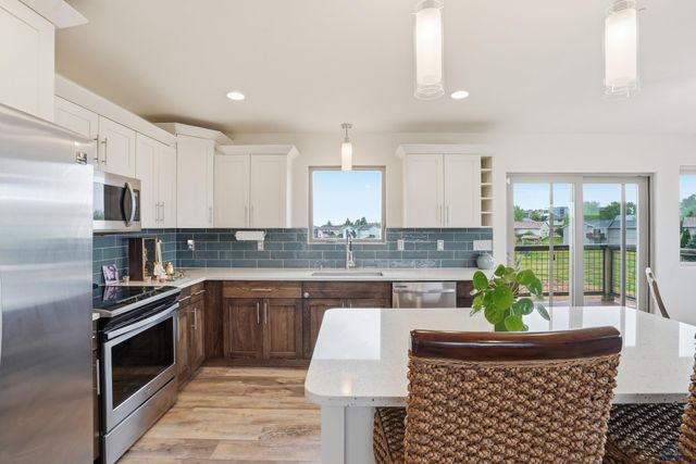 4503 PATRICIA ST, Rapid City, SD 57701