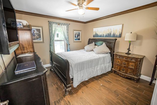 25436 Northampton, New Caney, TX 77357