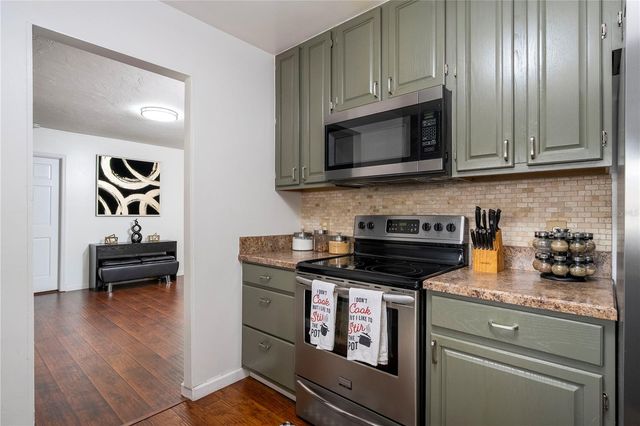 1594 FRANCES STREET, Kissimmee, FL 34744