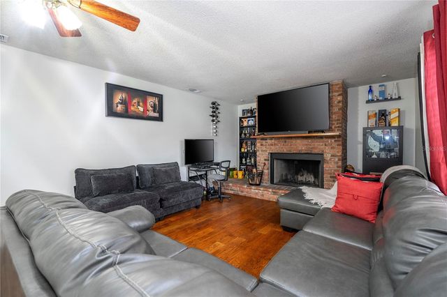 1594 FRANCES STREET, Kissimmee, FL 34744