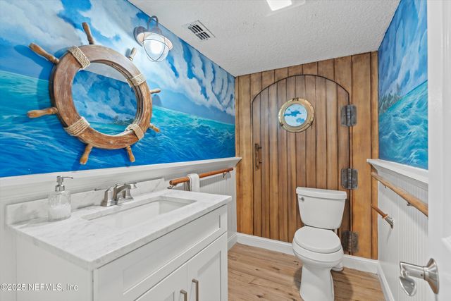 913 23RD Street N, Jacksonville Beach, FL 32250