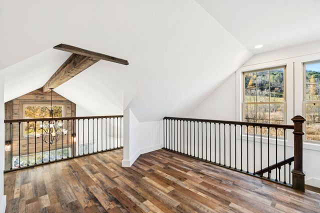 96 E Randolph Road, Chelsea, VT 05038