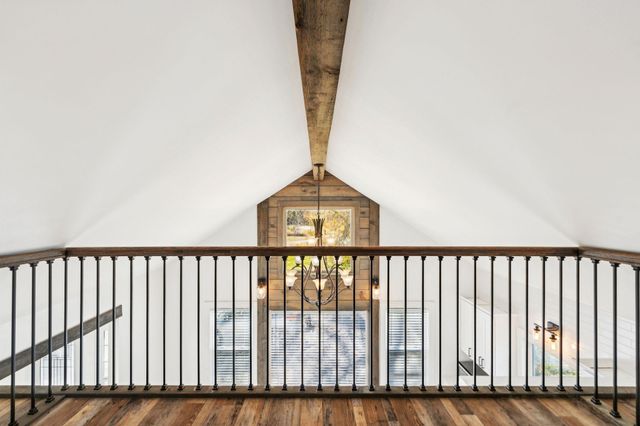 96 E Randolph Road, Chelsea, VT 05038