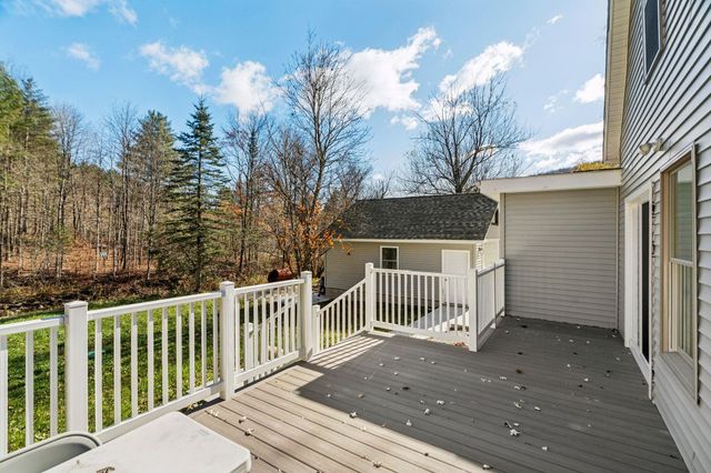 96 E Randolph Road, Chelsea, VT 05038