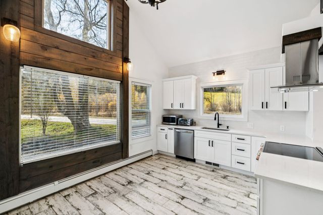 96 E Randolph Road, Chelsea, VT 05038