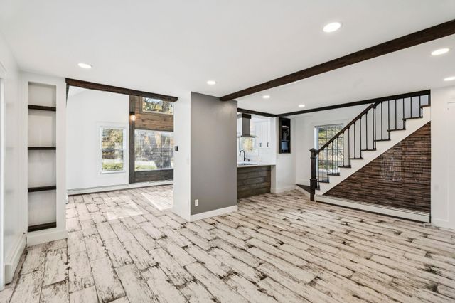 96 E Randolph Road, Chelsea, VT 05038