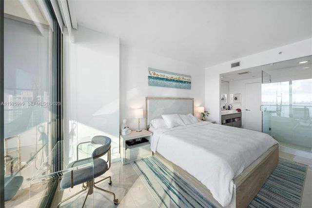 460 NE 28th St 2006, Miami, FL 33137