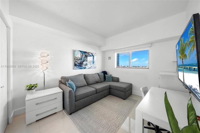 460 NE 28th St 2006, Miami, FL 33137