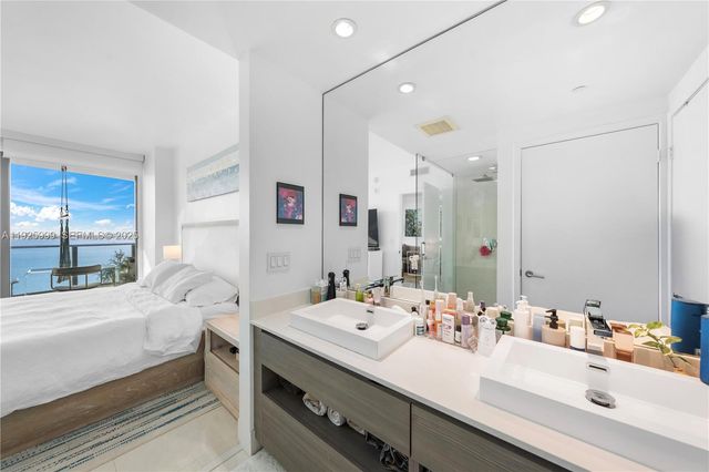 460 NE 28th St 2006, Miami, FL 33137