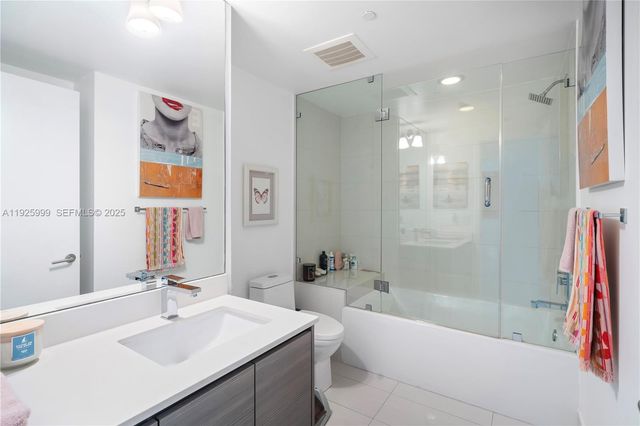 460 NE 28th St 2006, Miami, FL 33137