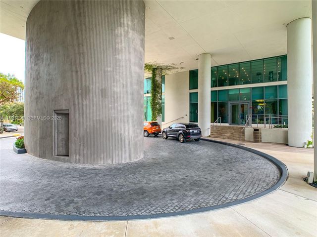 460 NE 28th St 2006, Miami, FL 33137