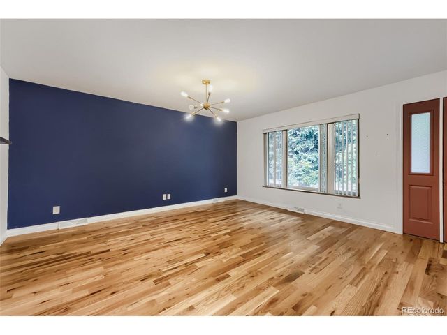 1471 S Welch Ct, Lakewood, CO 80228