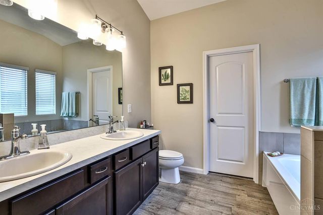 1287 Heather Ridge, Delhi Twp, OH 45233