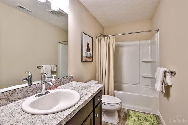 1287 Heather Ridge, Delhi Twp, OH 45233