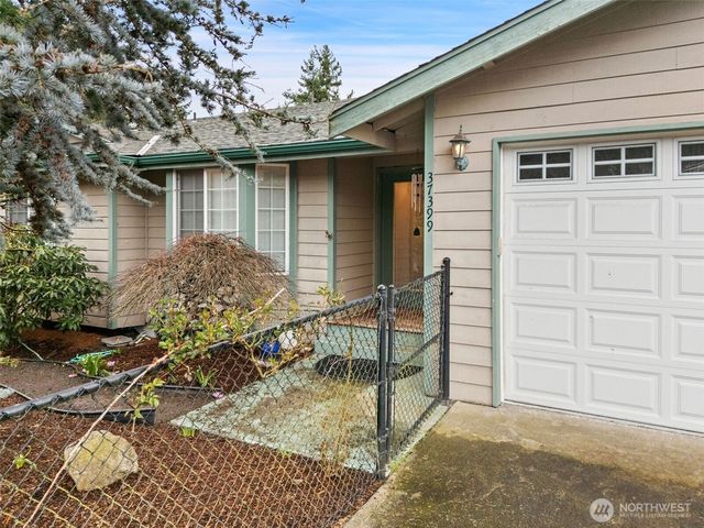 37399 Buck Road NE, Hansville, WA 98340