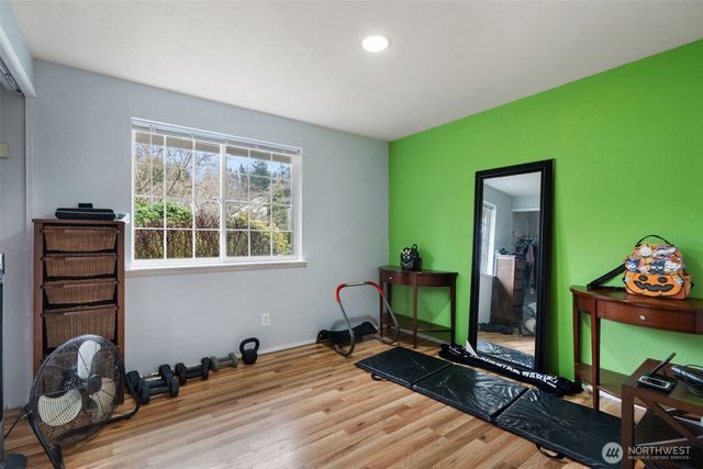 37399 Buck Road NE, Hansville, WA 98340