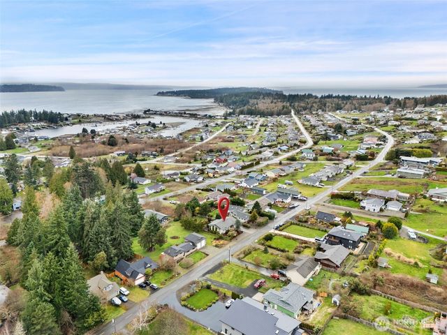 37399 Buck Road NE, Hansville, WA 98340