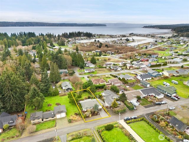 37399 Buck Road NE, Hansville, WA 98340