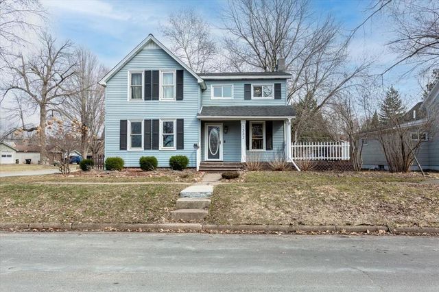 1332 Knapp Street, Menomonie, WI 54751