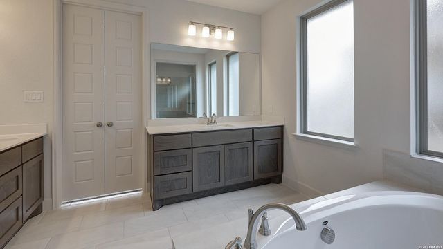 13020 Macar Manor, San Antonio, TX 78245