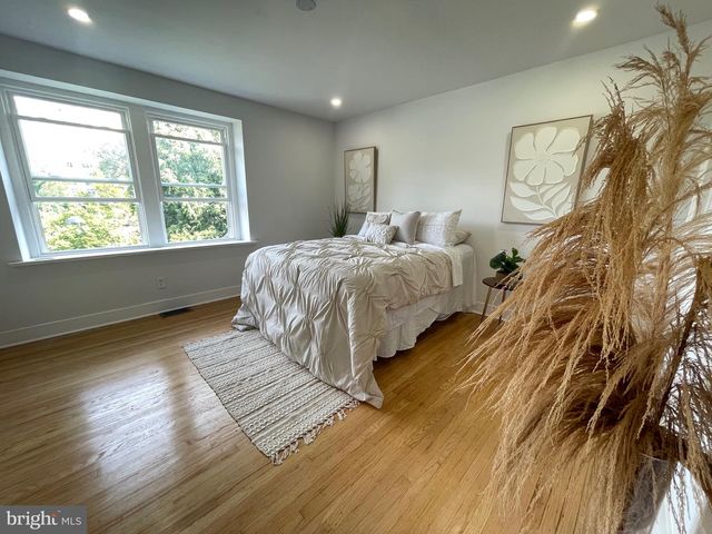 5342 N BROAD ST, Philadelphia, PA 19141