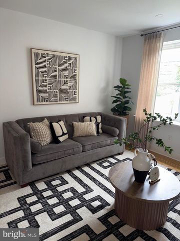 5342 N BROAD ST, Philadelphia, PA 19141