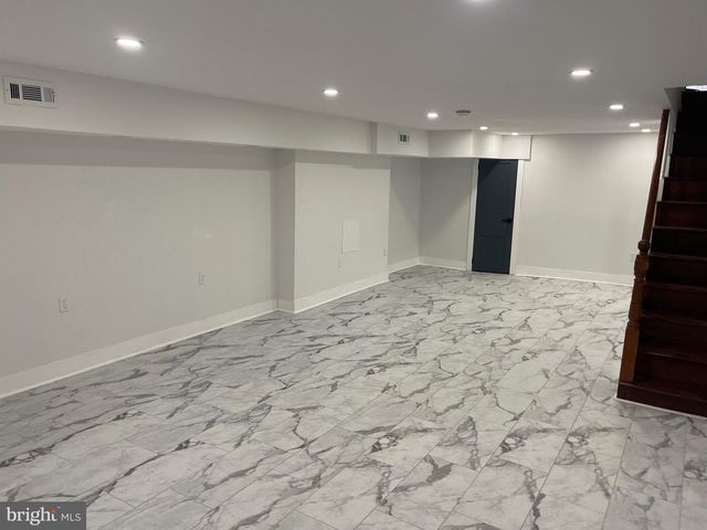 5342 N BROAD ST, Philadelphia, PA 19141