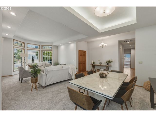 22215 Sw 102ND Pl, Tualatin, OR 97062